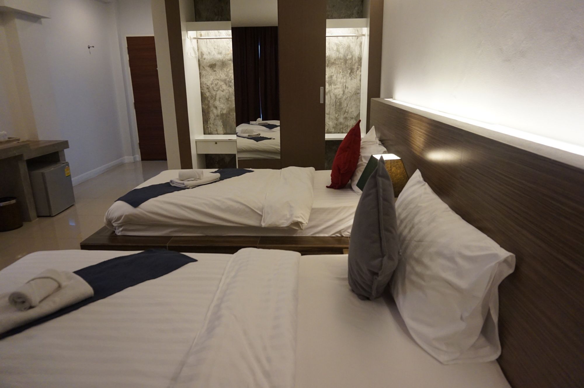 Fortune D Hotel פיטסנולוק מראה חיצוני תמונה
