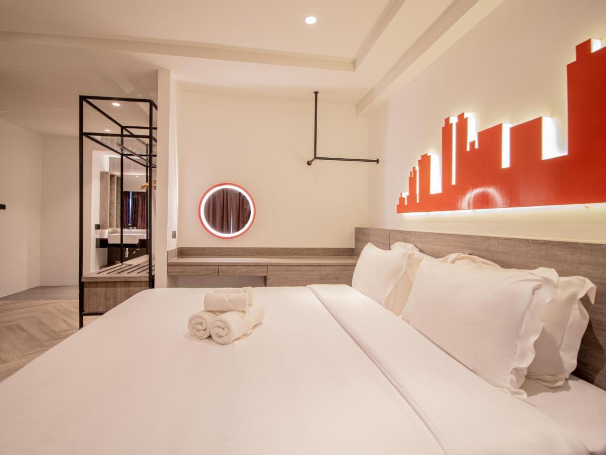 Fortune D Hotel פיטסנולוק מראה חיצוני תמונה