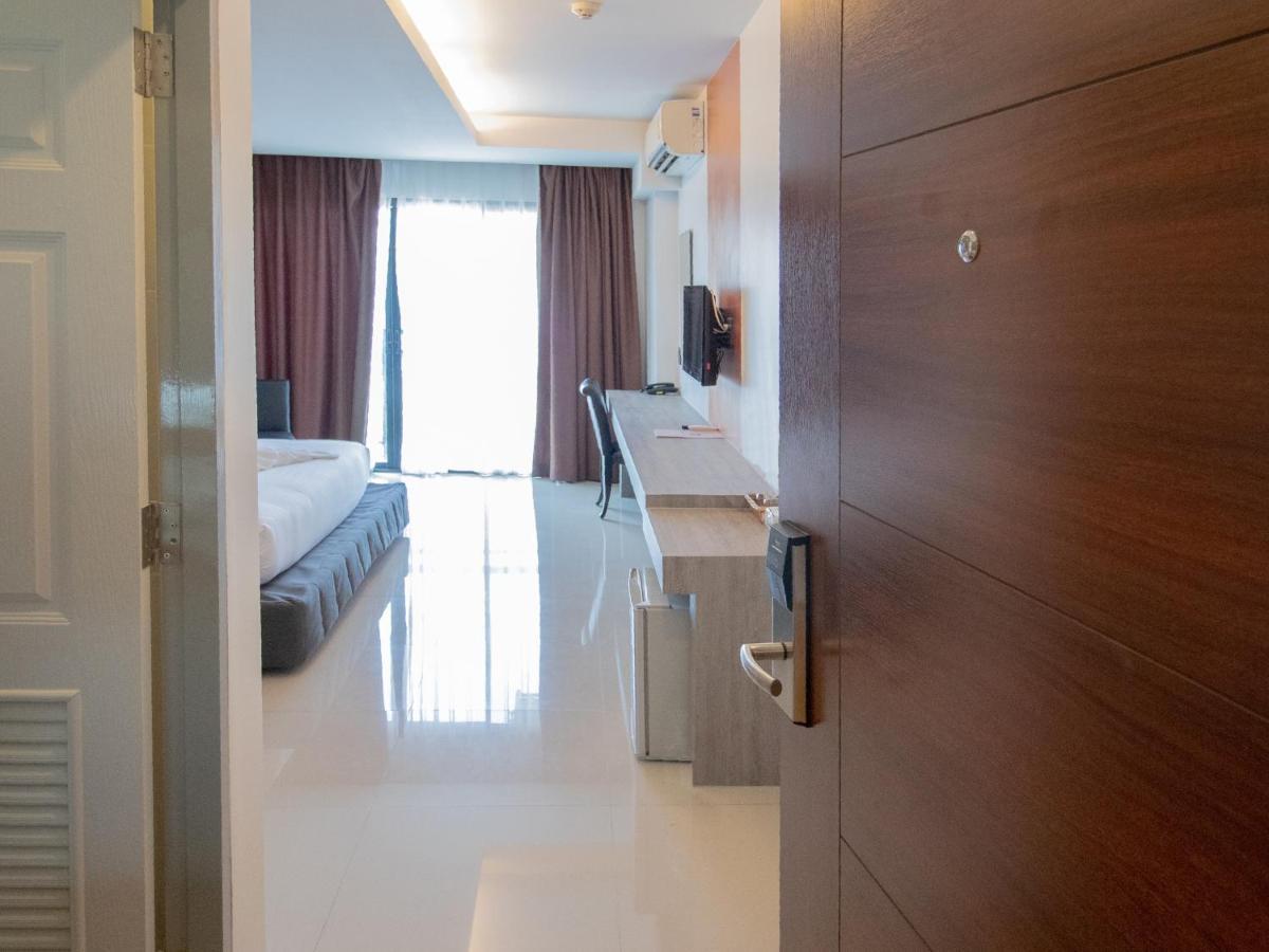 Fortune D Hotel פיטסנולוק מראה חיצוני תמונה